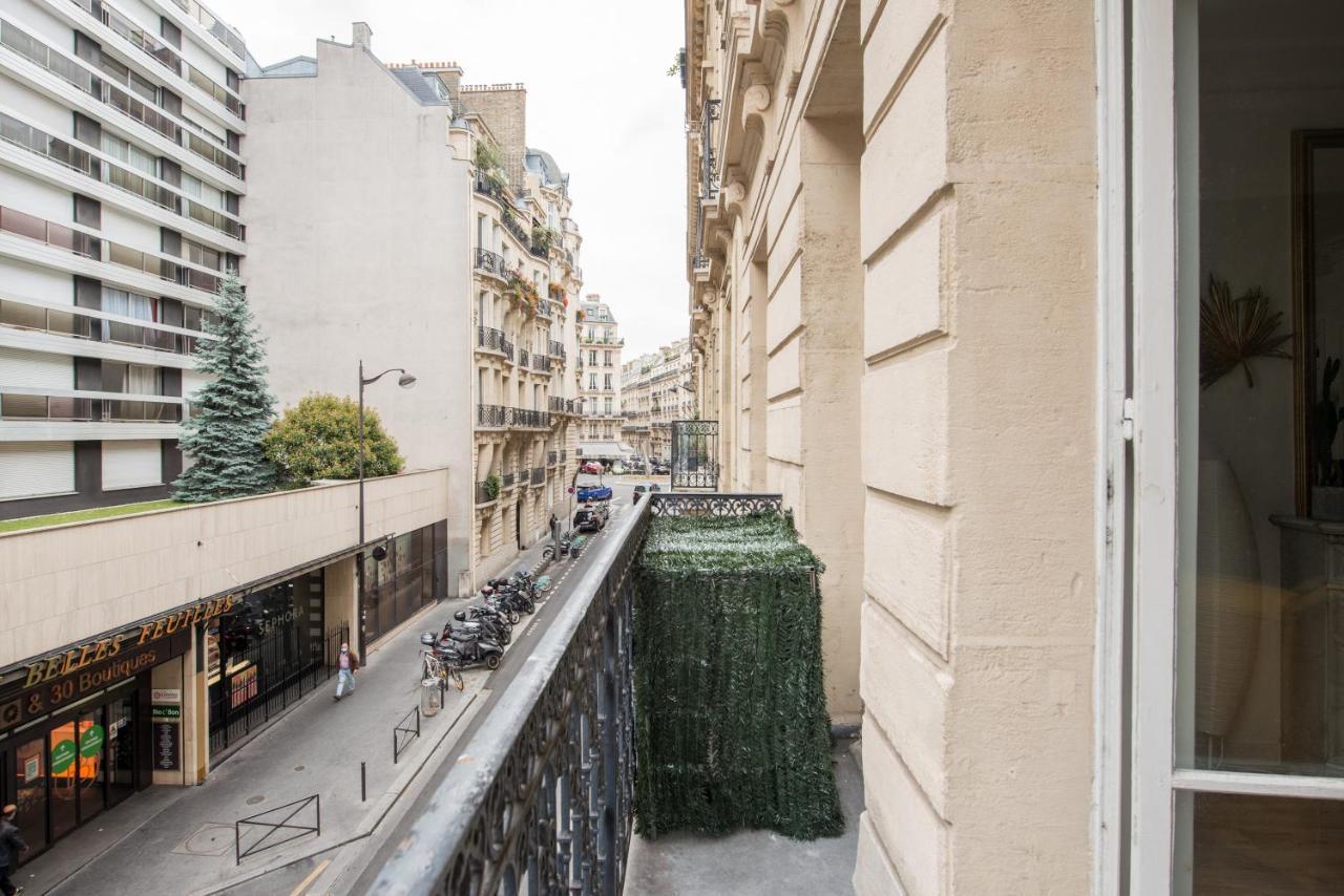 2 Bedroom Appartement Near Tour Eiffel & Trocadero ปารีส ภายนอก รูปภาพ